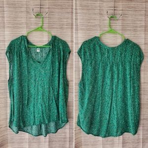 Floral cap sleeve blouse w tie front detail